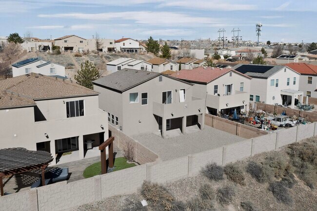 Building Photo - 8300 Bluffs Edge Pl NW