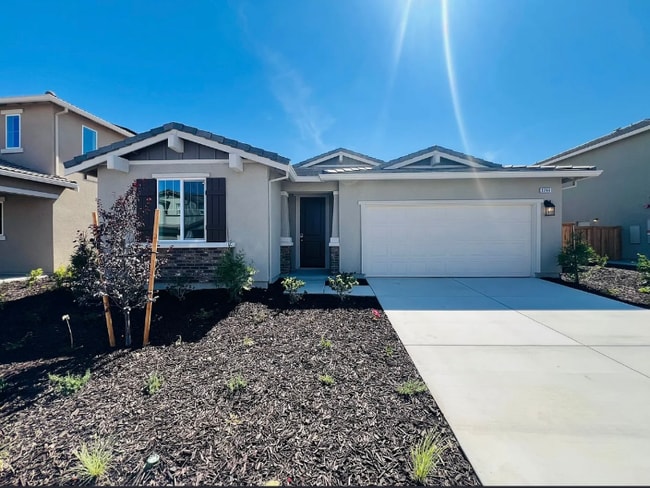 Building Photo - 1744 Halo Ave