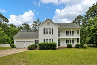 Building Photo - 853 Foxcroft Dr