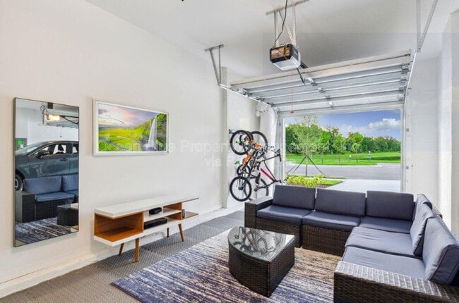 Building Photo - 7304 Sweeter Tide Trail