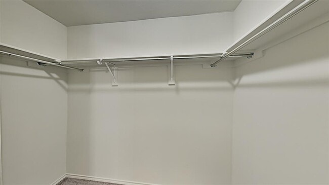 Building Photo - 16208 Harvester Dr