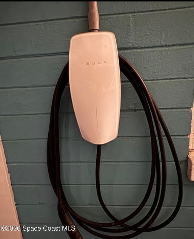 Building Photo - 7705 Poinsetta Ave