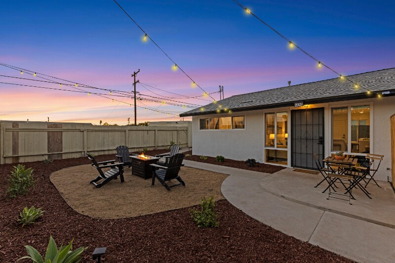 Building Photo - 4442 Clairemont Dr