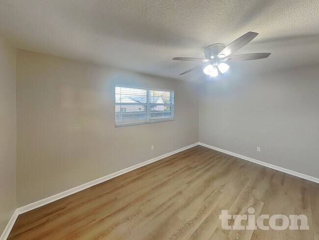 Building Photo - 1108 Fountainhead Dr