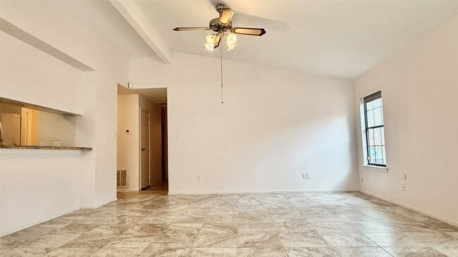 Building Photo - 18 Dellforest Ct