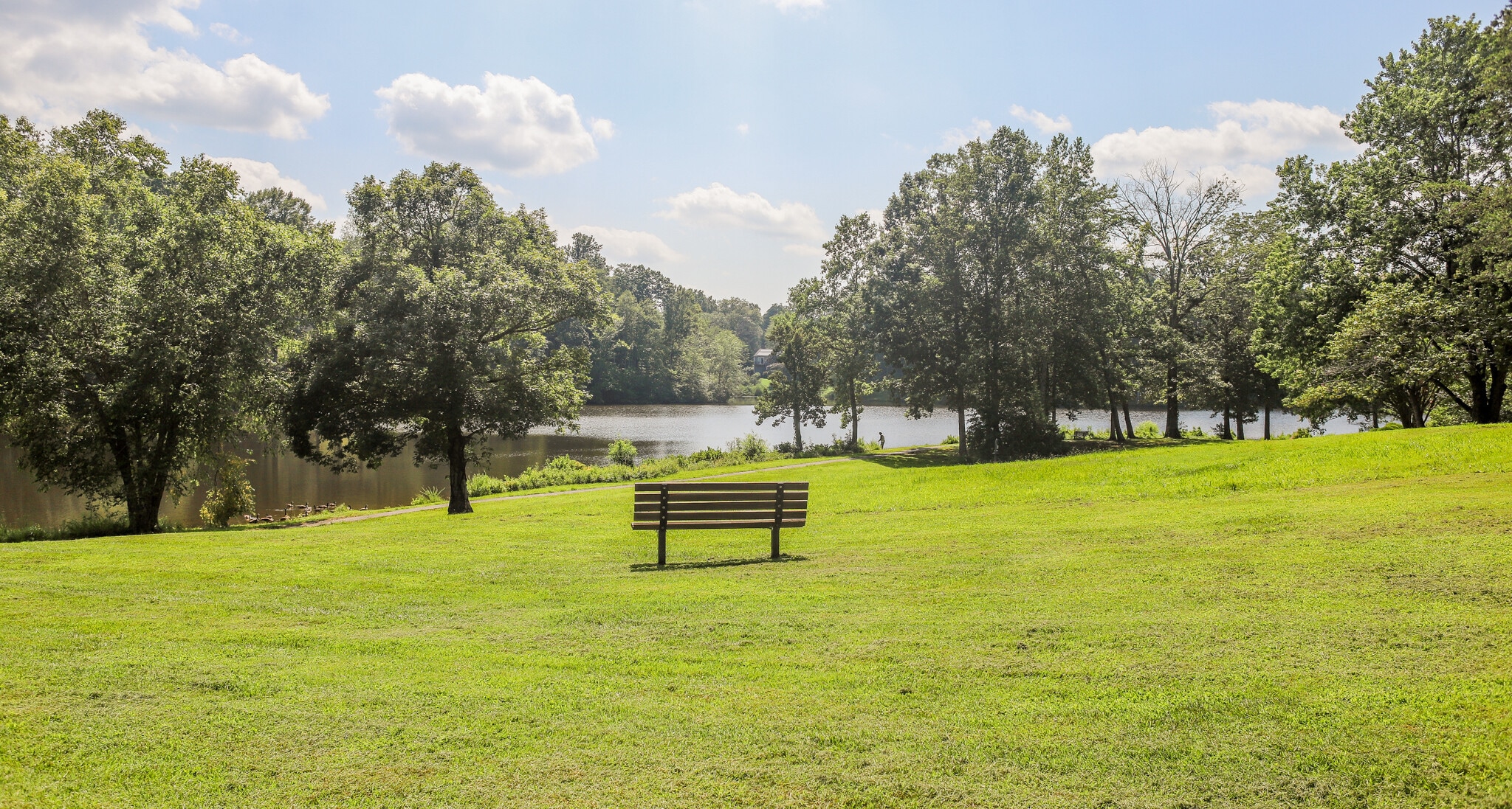 Building Photo - 2730 Gatewood Cir