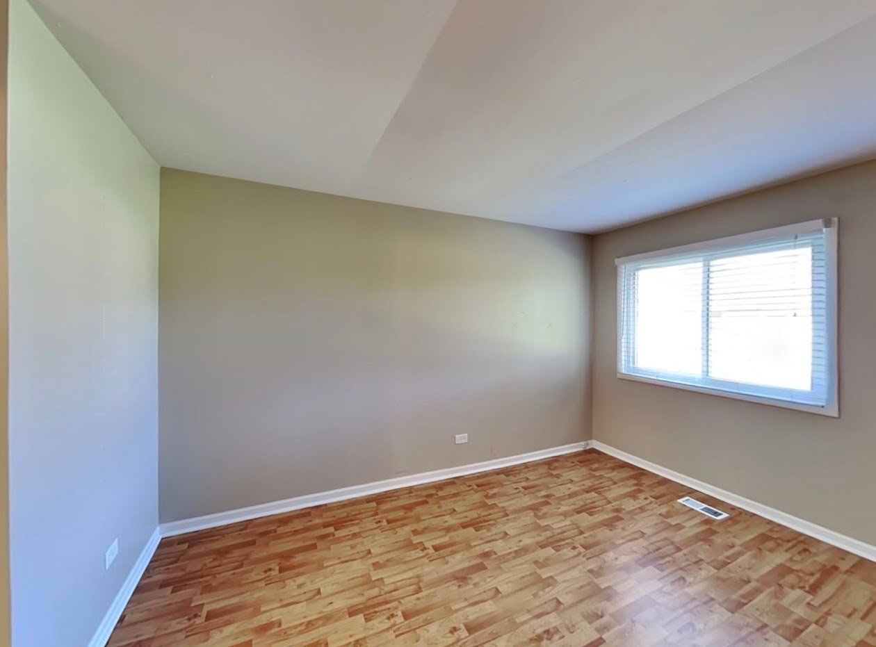 Building Photo - 6793 Redwing Dr