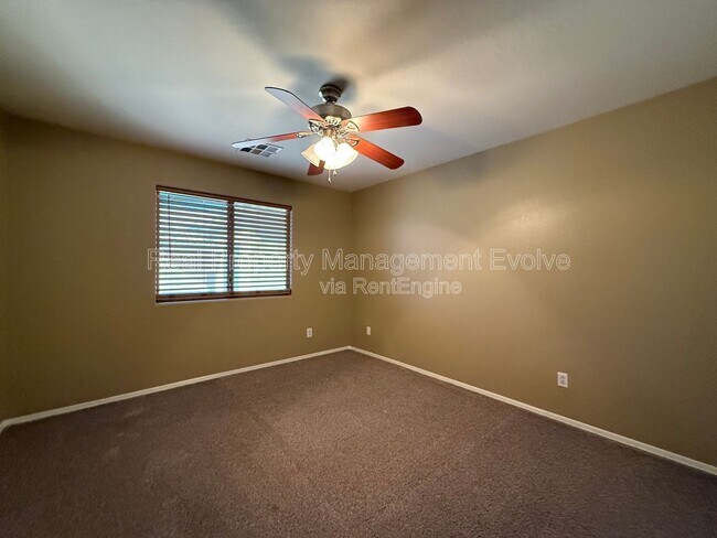 Building Photo - 8014 W Pima St