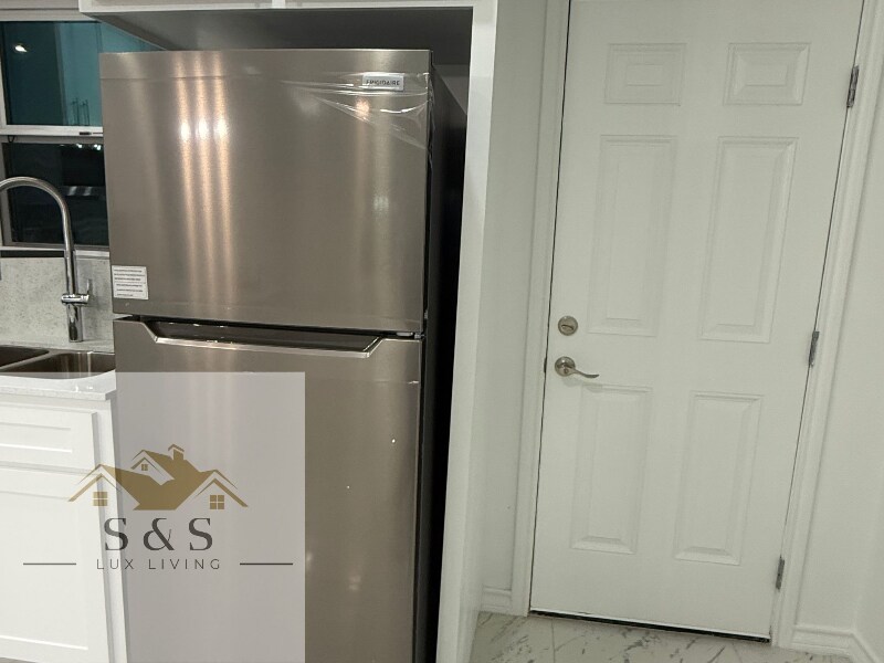 Building Photo - 11306 N 24th St