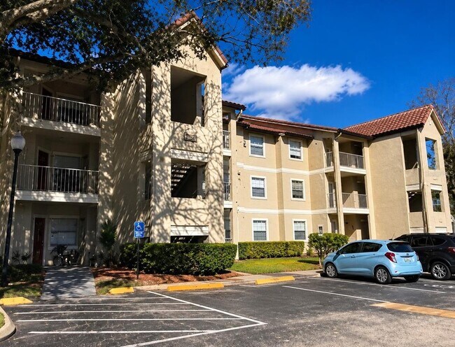 Building Photo - 3034 Parkway Blvd