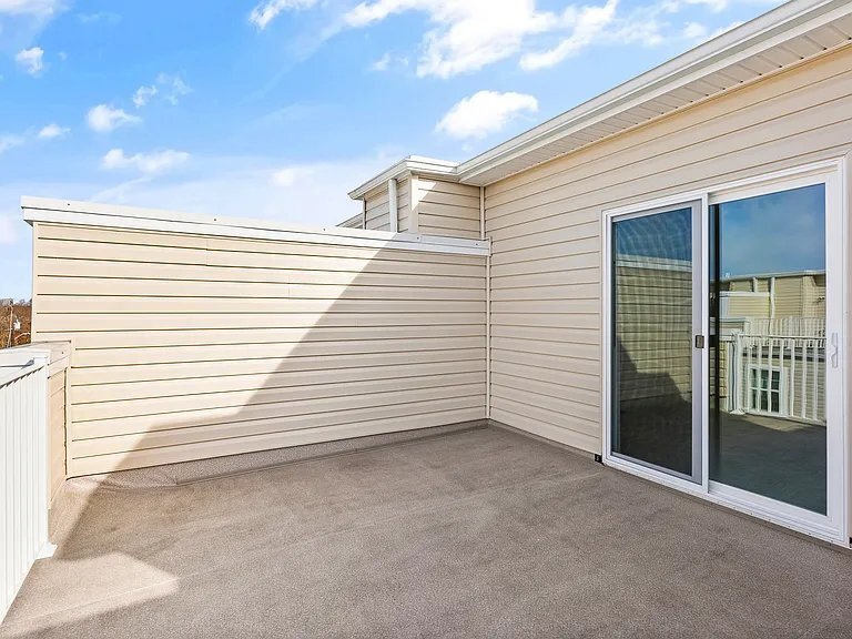 Building Photo - 9614 Weshire Dr