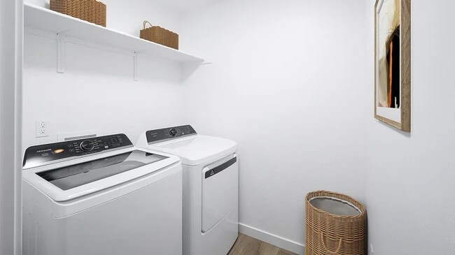 Building Photo - 1478 Sea Holly St