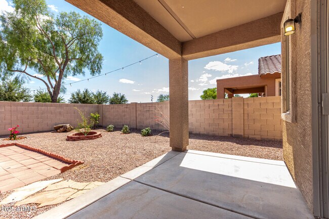 Building Photo - 44013 W Palo Cedro Rd