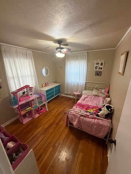 Building Photo - 1326 Hite Blvd