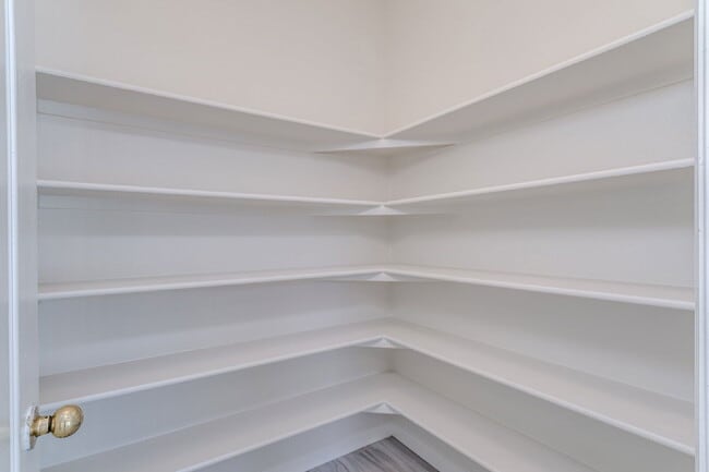 Building Photo - 965 Evening Star Ct