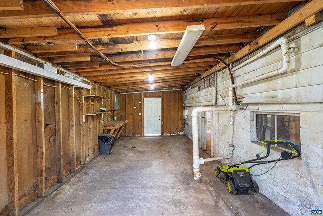 Building Photo - 1407 Vine St