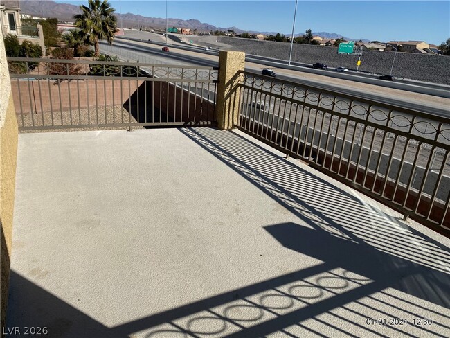 Building Photo - 3409 W Perching Bird Ln