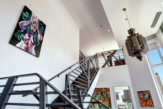Building Photo - Denver Art Museum Penthouse Available NOW!!