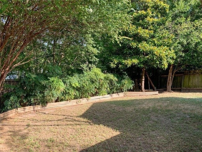 Building Photo - 11803 Lochridge Dr