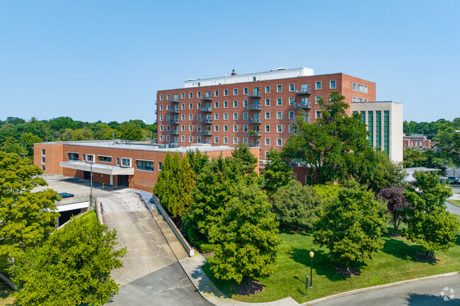 Building Photo - Ginter Place