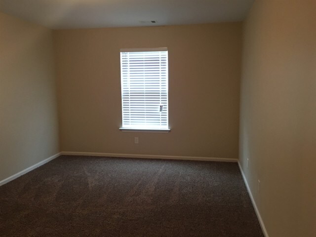Building Photo - 415 Seabreeze Drive