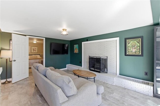 Building Photo - 3112 Dove Way
