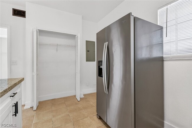 Building Photo - 8424 Bernwood Cove Loop