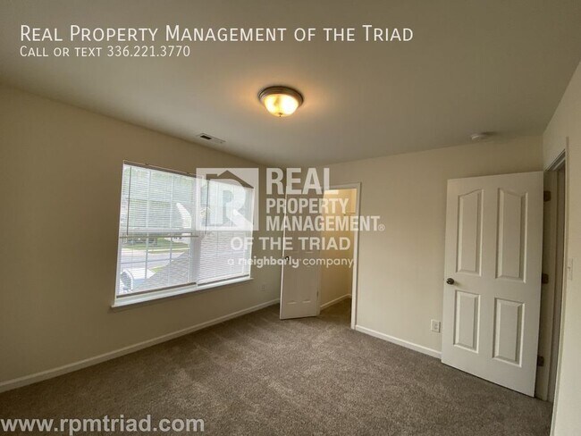 Building Photo - 4539 Deighton Ct