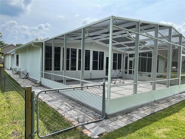 Building Photo - 1858 N Prairie Dunes Ct