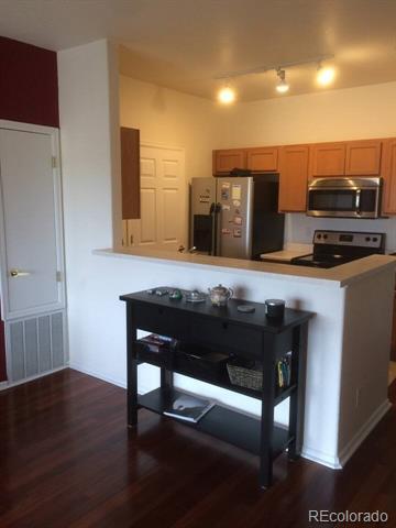 Primary Photo - 15700 E Jamison Dr