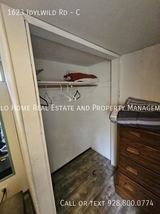 Building Photo - 1623 Idylwild Rd