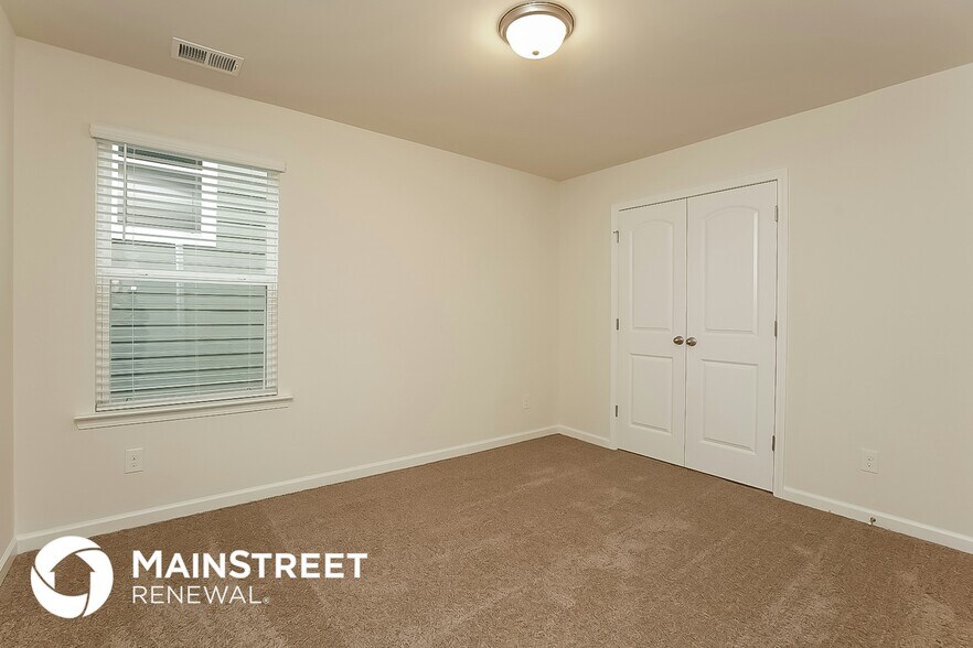 Building Photo - 309 Sportsman Dr