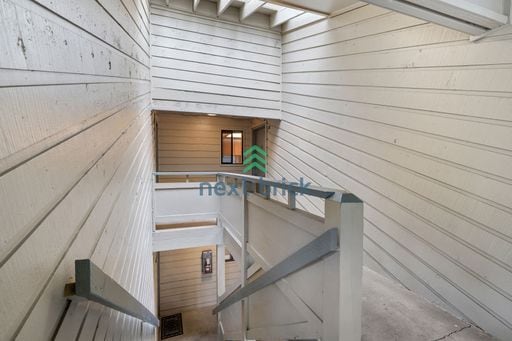 Building Photo - 2 BED & 2 BATH CONDO FOR RENT