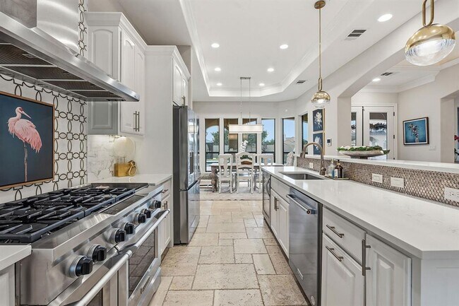 Building Photo - 1028 Villa Hill Dr