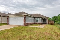 Building Photo - 968 S Brambling Ln