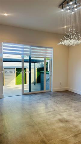 Building Photo - 3653 SW 25th