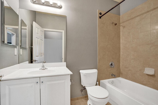 Building Photo - 6105 Grand Cypress Cir W