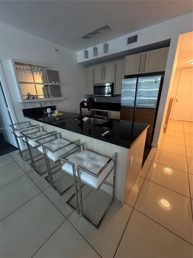 Building Photo - 1111 SW 1st St