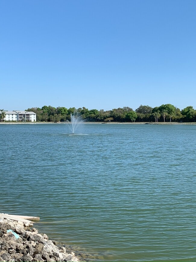 Building Photo - 9570 Green Cypress Ln