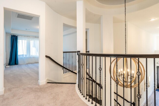 Building Photo - 4118 Ana Ridge Ln