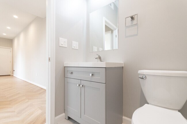 Building Photo - 1201 I St NE