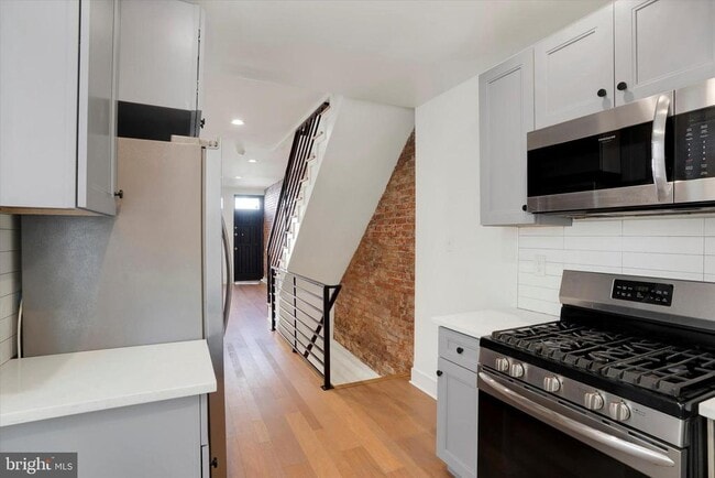 Building Photo - 2636 Manton St