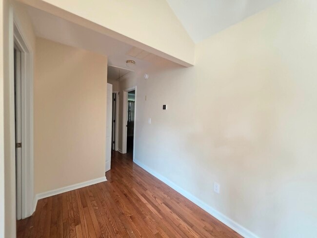 Building Photo - 1405 Bantry Ln