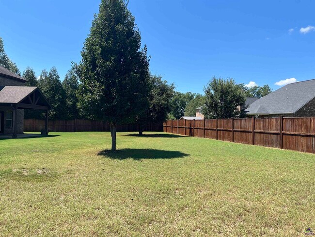 Building Photo - 104 Jared Court