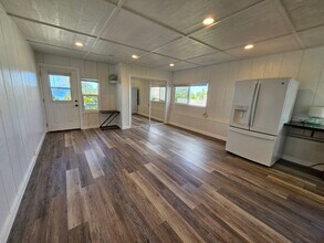 Building Photo - Spacious Studio in Kula