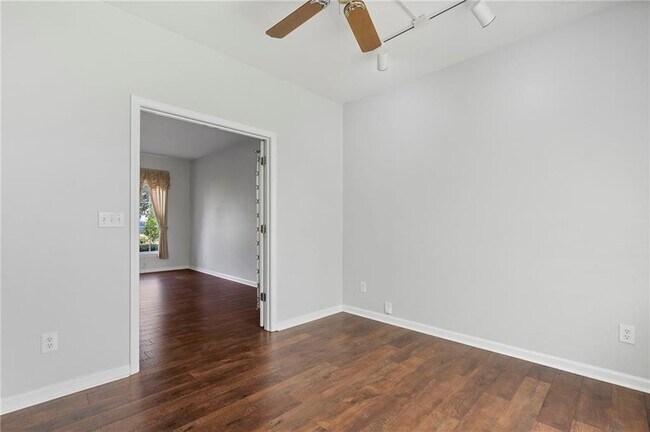 Building Photo - 7810 Brookwood Way