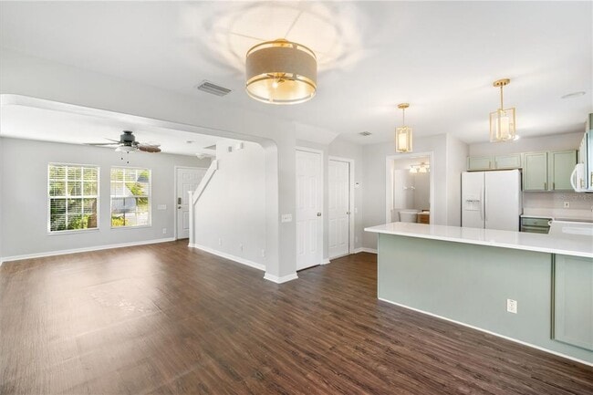 Building Photo - 8001 Boone Dr