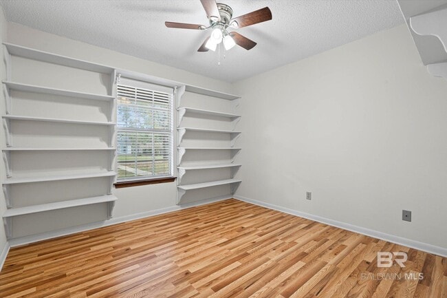 Building Photo - 20020 Lea Brook Pl