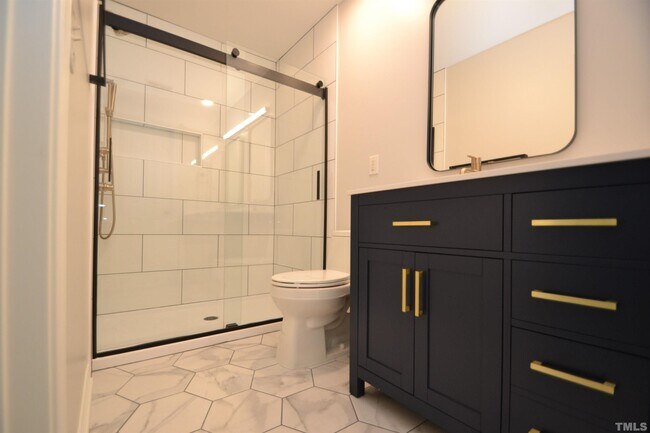 Building Photo - 701 Sutter Gate Ln