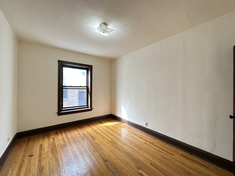 Building Photo - 2706 N Spaulding Ave